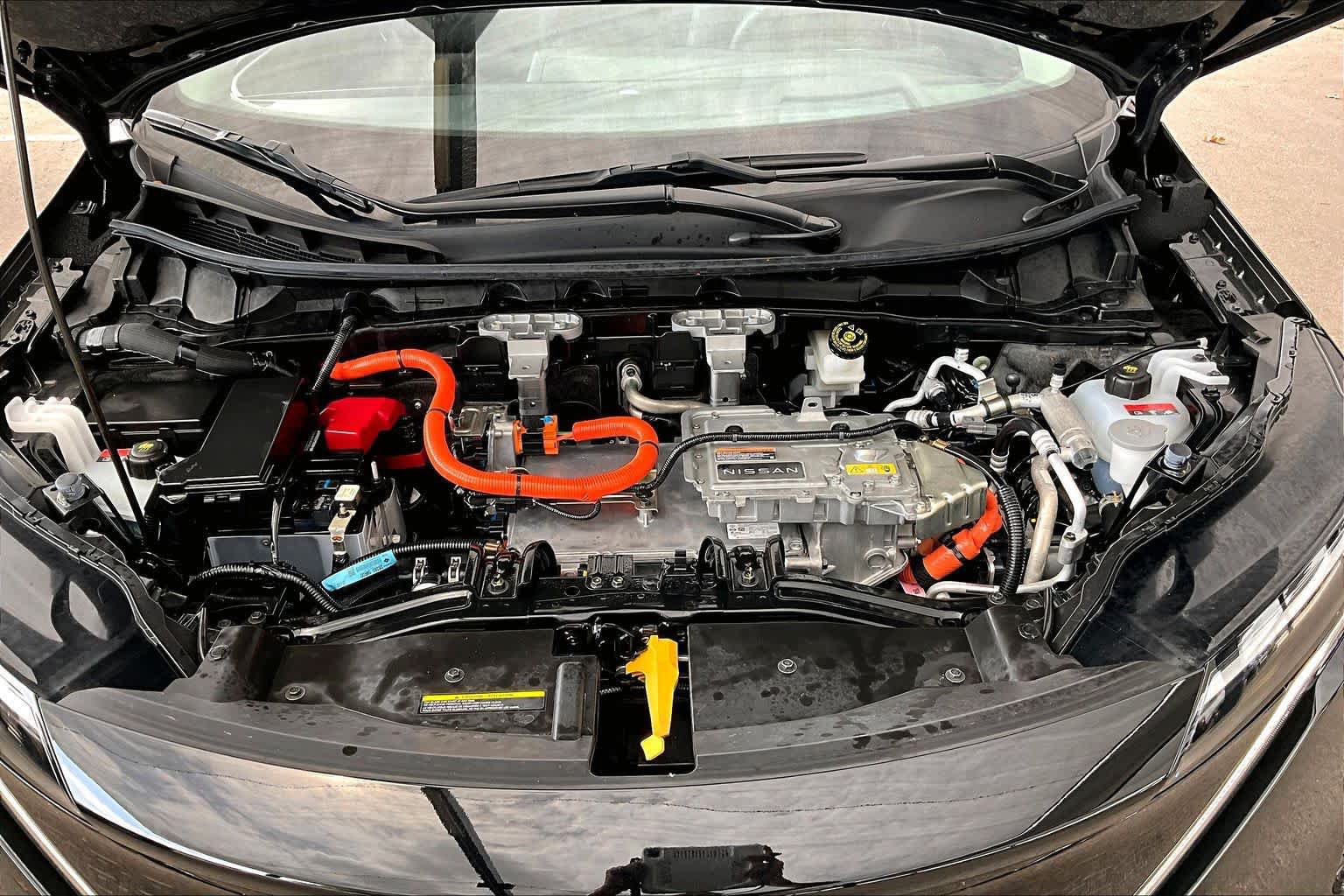 Certified 2023 Nissan Ariya FWD image 31