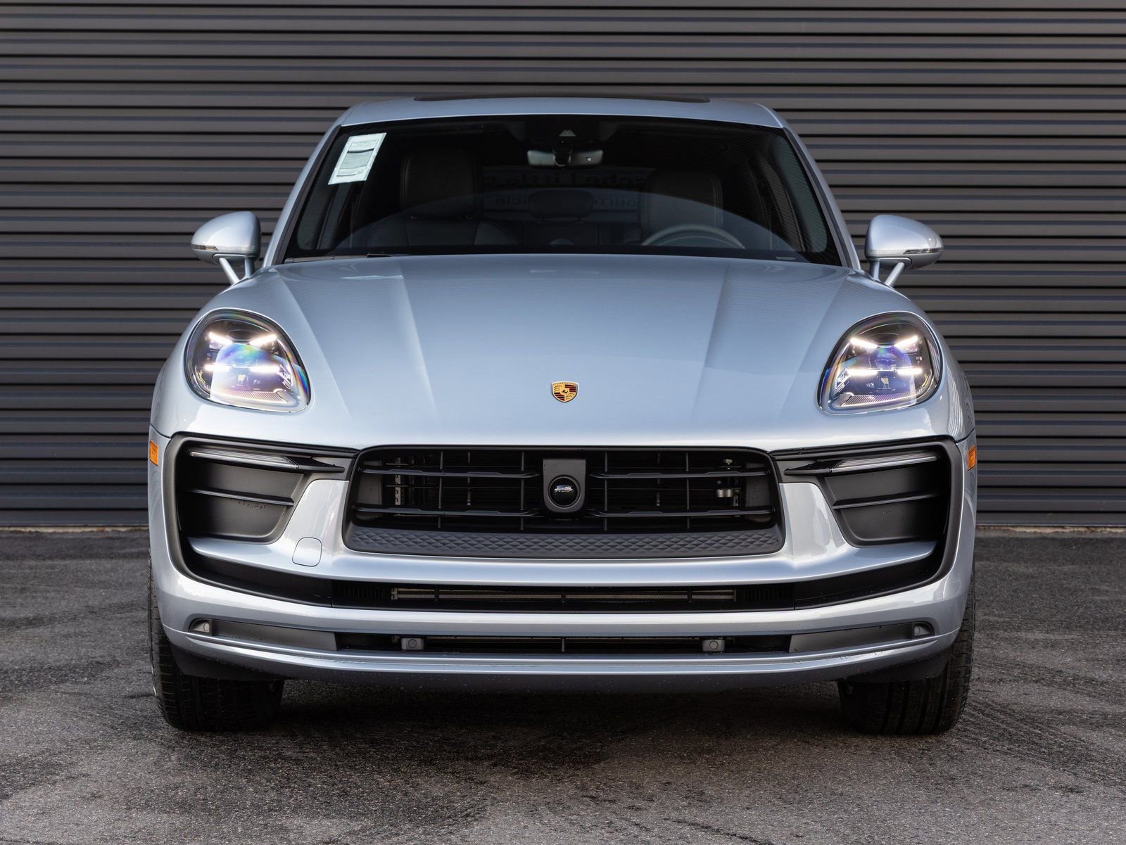 Certified 2026 Porsche Macan image 7