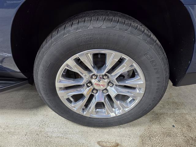 Certified 2025 GMC Yukon XL Denali w/ Advanced Technology Package AWD/4WD image 6