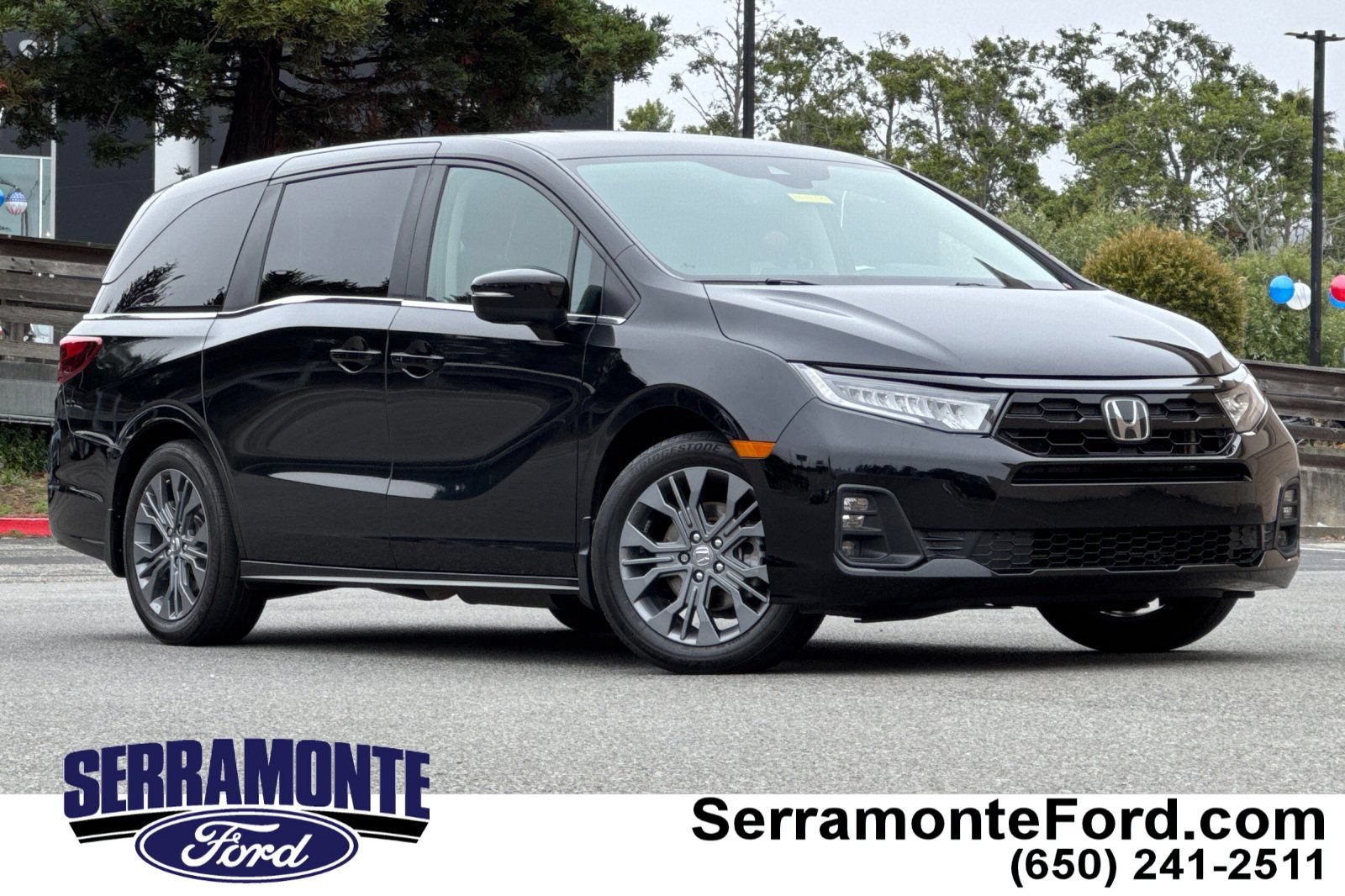 Used 2025 Honda Odyssey Touring image 1
