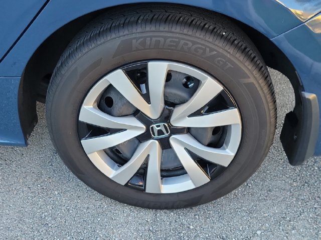 Used 2025 Honda Civic LX image 9