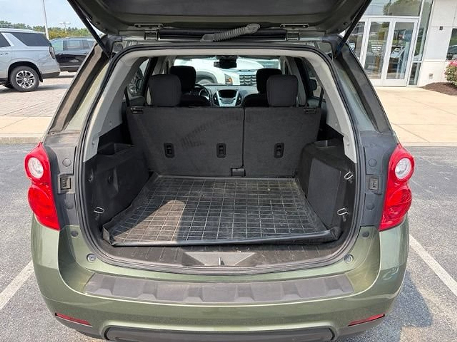 Used 2015 Chevrolet Equinox LT w/ Driver Convenience Package AWD/4WD image 23