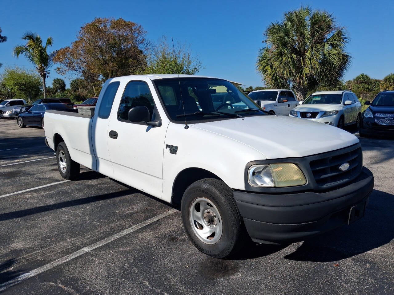 Used 2003 Ford F150 XL RWD image 4