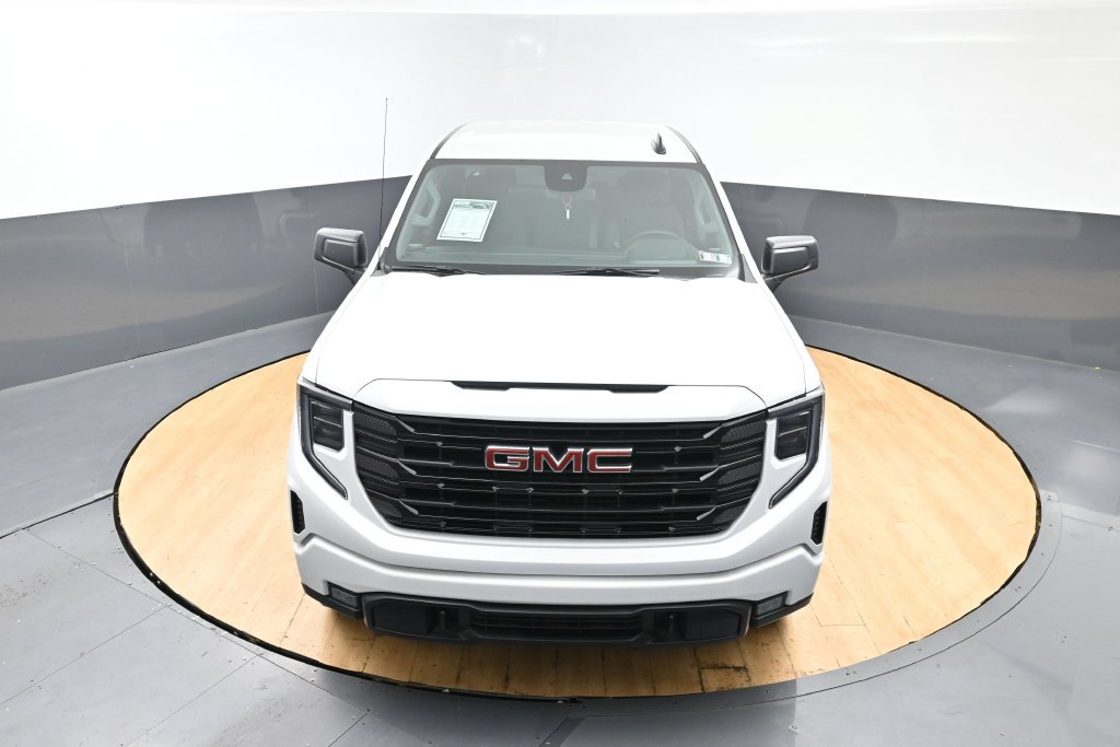 Used 2026 GMC Sierra 1500 Elevation AWD/4WD image 6