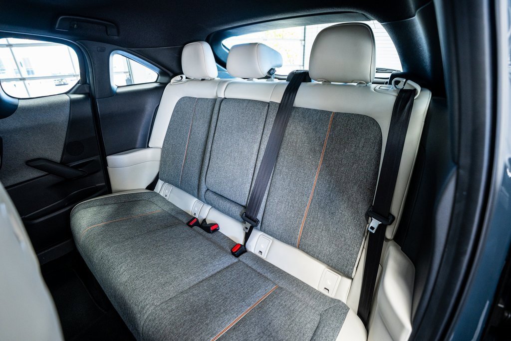 Used 2022 MAZDA MX-30 Electric w/ Premium Package image 50