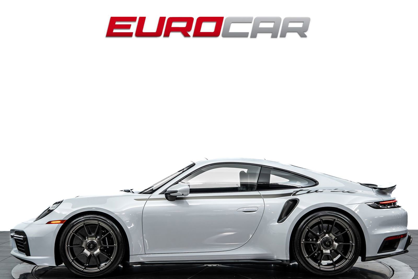 Used 2025 Porsche 911 Turbo S AWD/4WD image 2