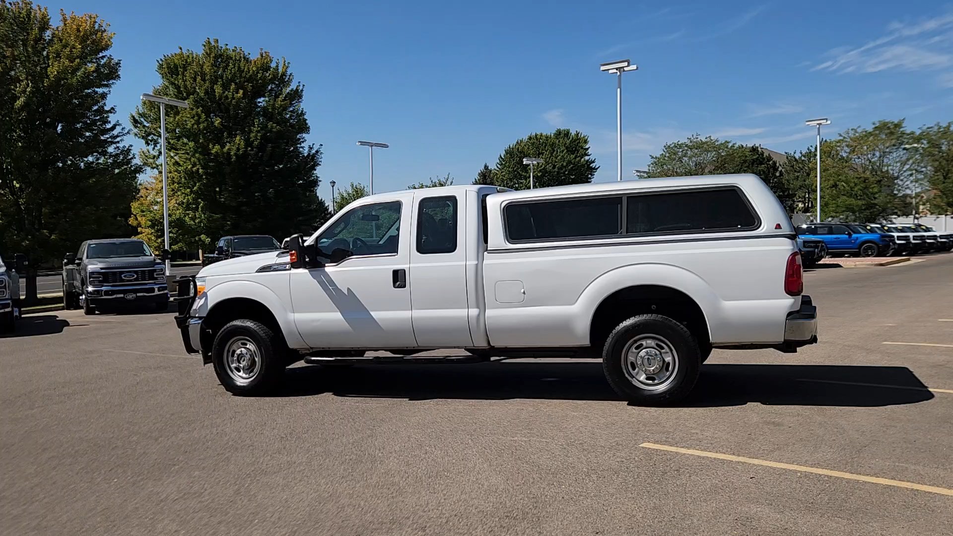Used 2015 Ford F250 XL w/ Power Equipment Group AWD/4WD image 23