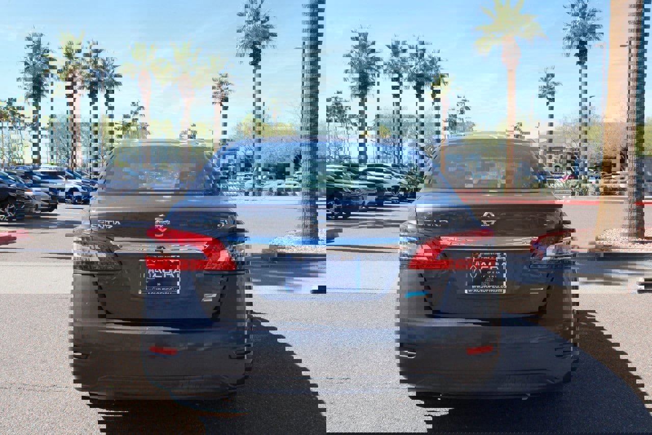 Used 2014 Nissan Sentra SV image 4