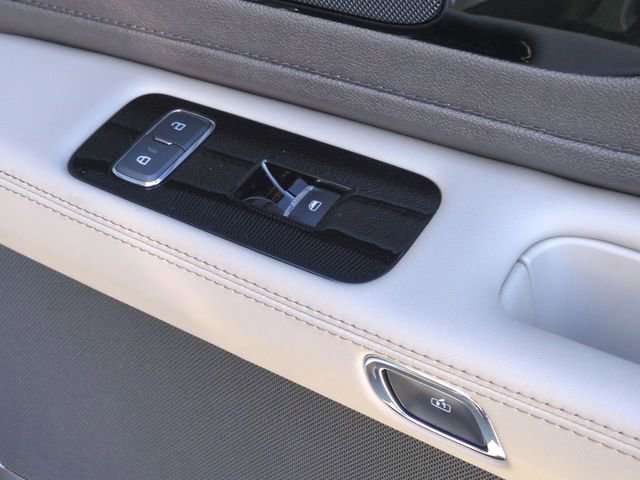 Used 2024 Lincoln Aviator Reserve w/ Equipment Group 201A RWD image 38