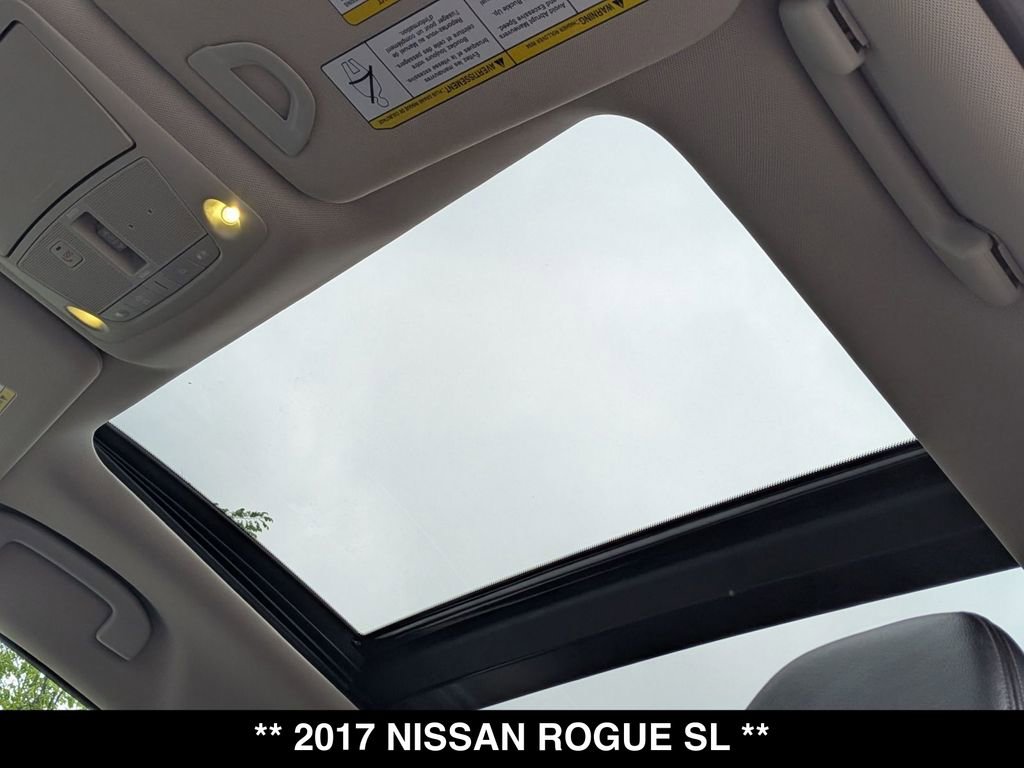 Used 2017 Nissan Rogue SL w/ SL Premium Package FWD image 4