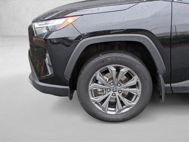 Used 2022 Toyota RAV4 Limited image 24