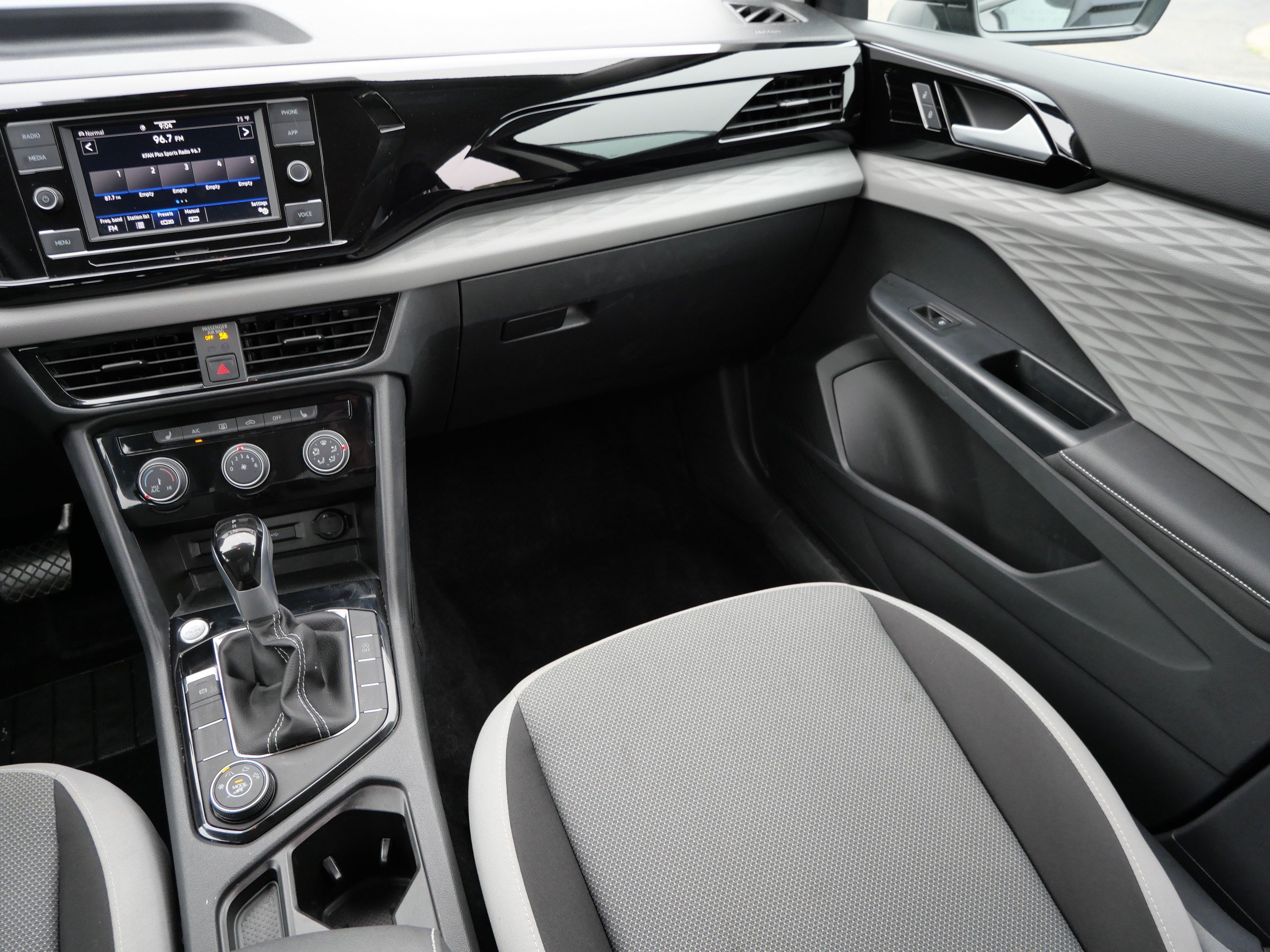 Certified 2024 Volkswagen Taos S AWD/4WD image 11