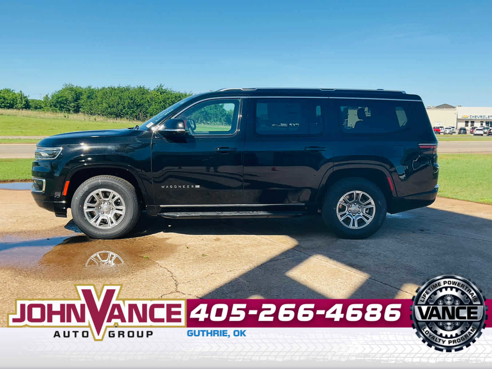 Used 2024 Jeep Wagoneer 4WD image 3