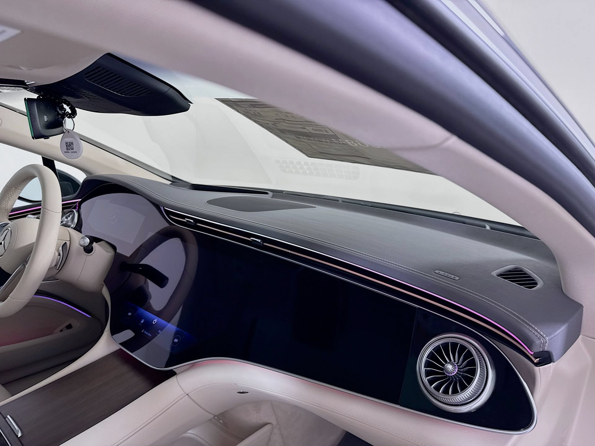 New 2026 Mercedes-Benz EQS 450+ 4MATIC Sedan image 32