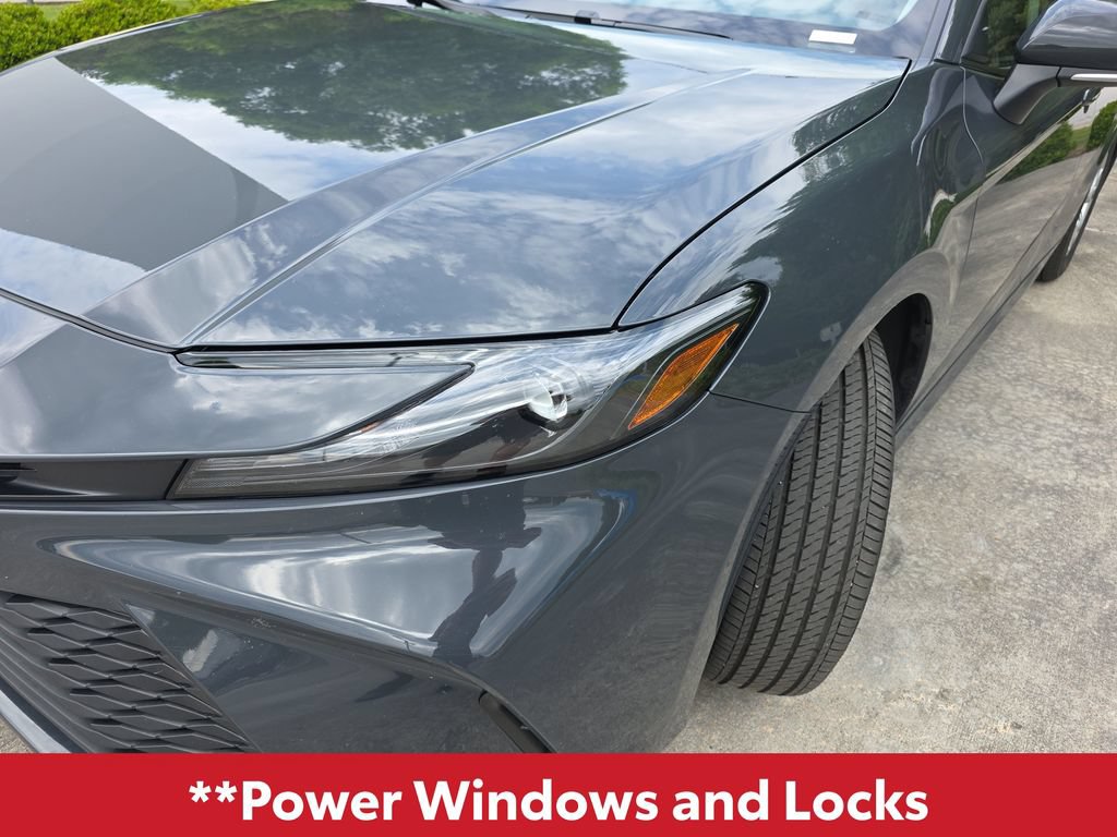 Used 2026 Toyota Camry LE FWD image 11