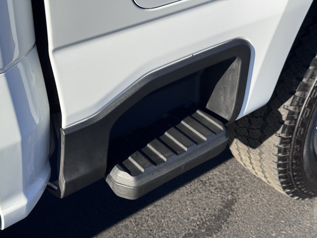 Used 2024 Ford F250 Lariat image 41