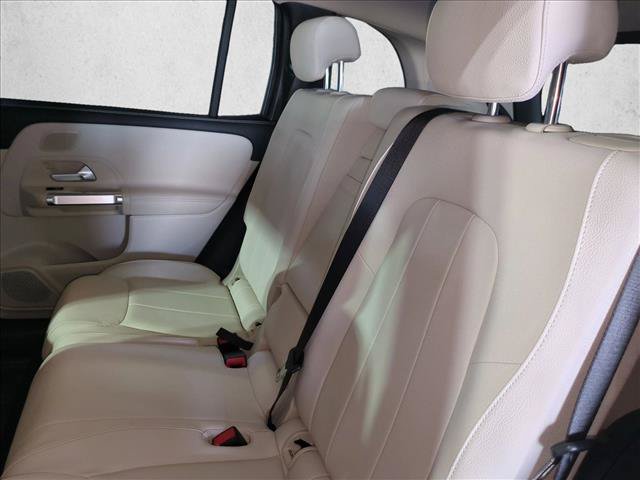 Used 2026 Mercedes-Benz GLB 250 image 18