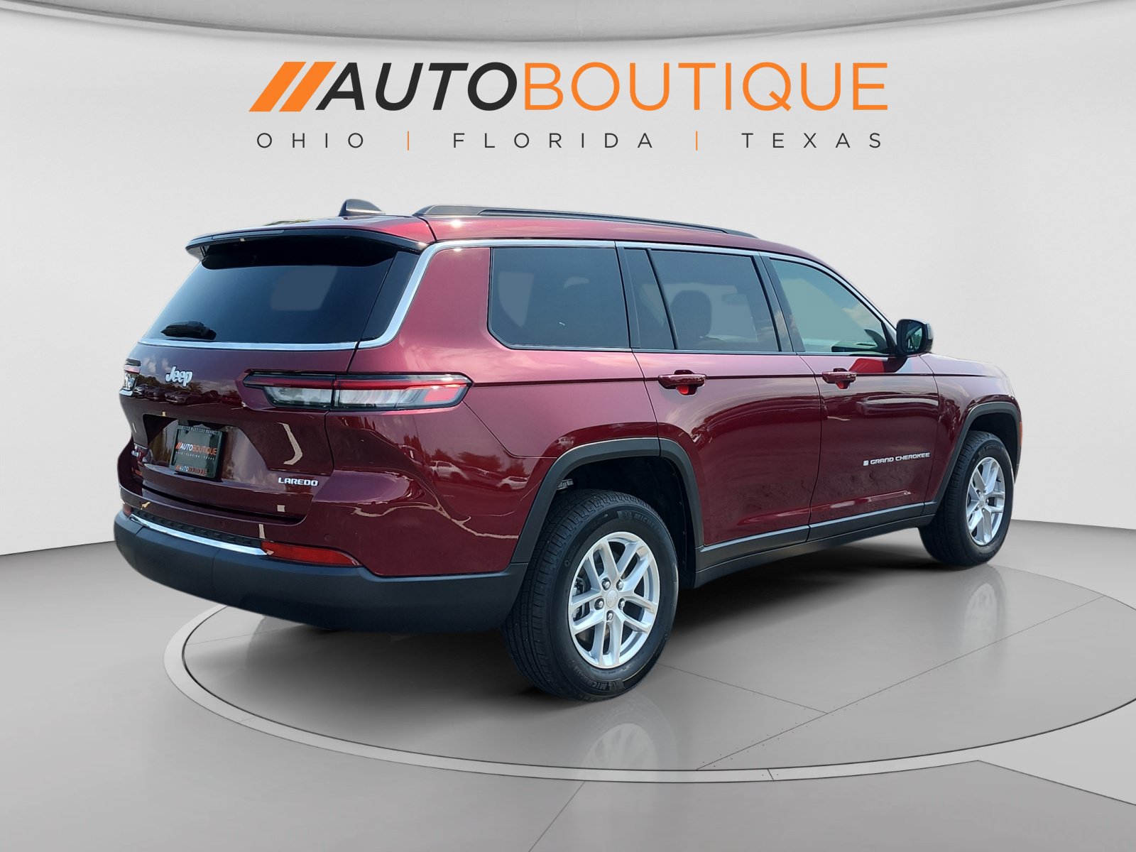 Used 2025 Jeep Grand Cherokee L Laredo w/ Luxury Tech Group I AWD/4WD image 6