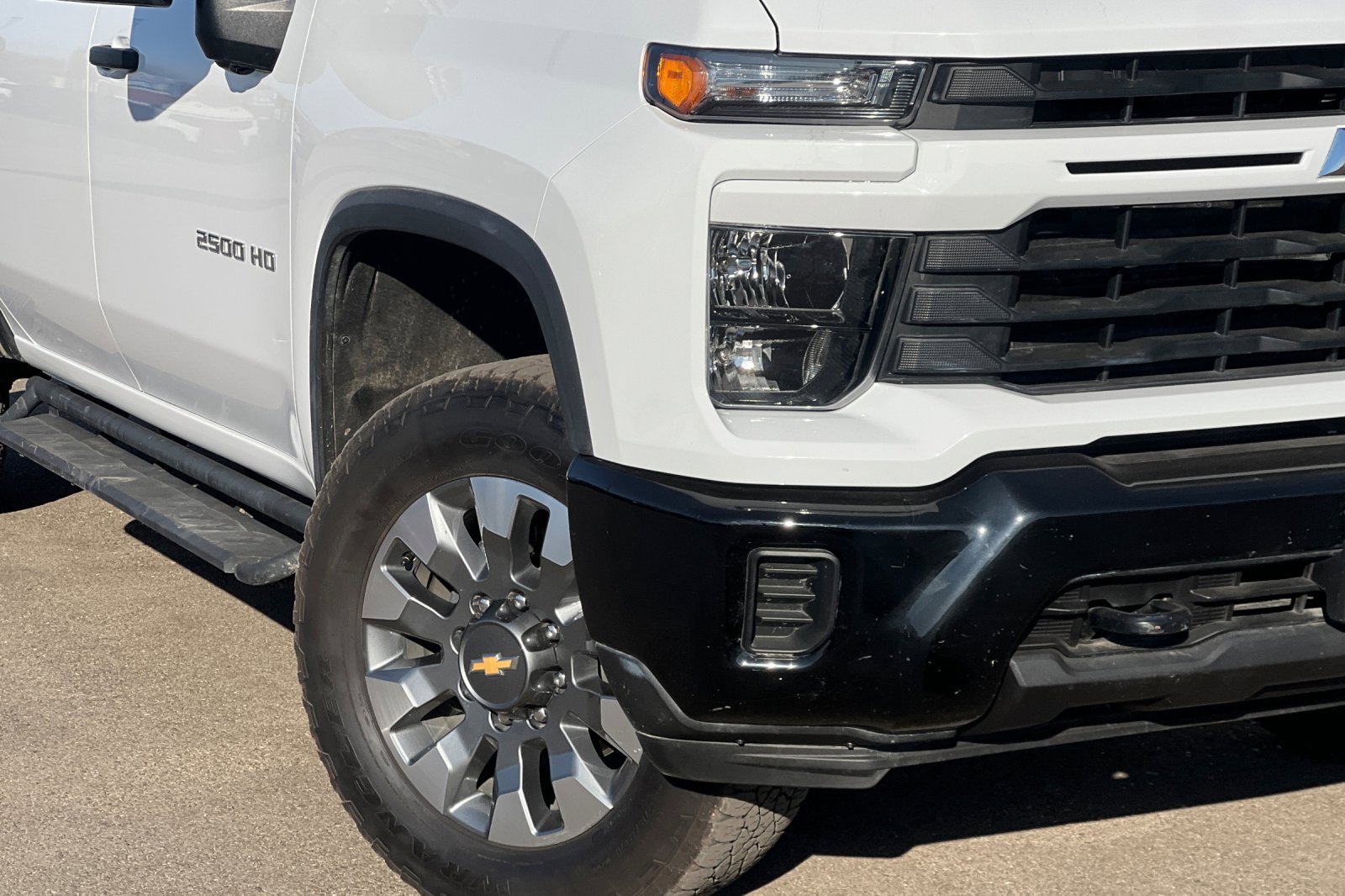 Used 2024 Chevrolet Silverado 2500 Custom w/ Custom Value Package image 28