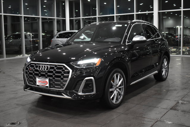 Used 2023 Audi SQ5 Premium Plus w/ Premium Plus Package image 5