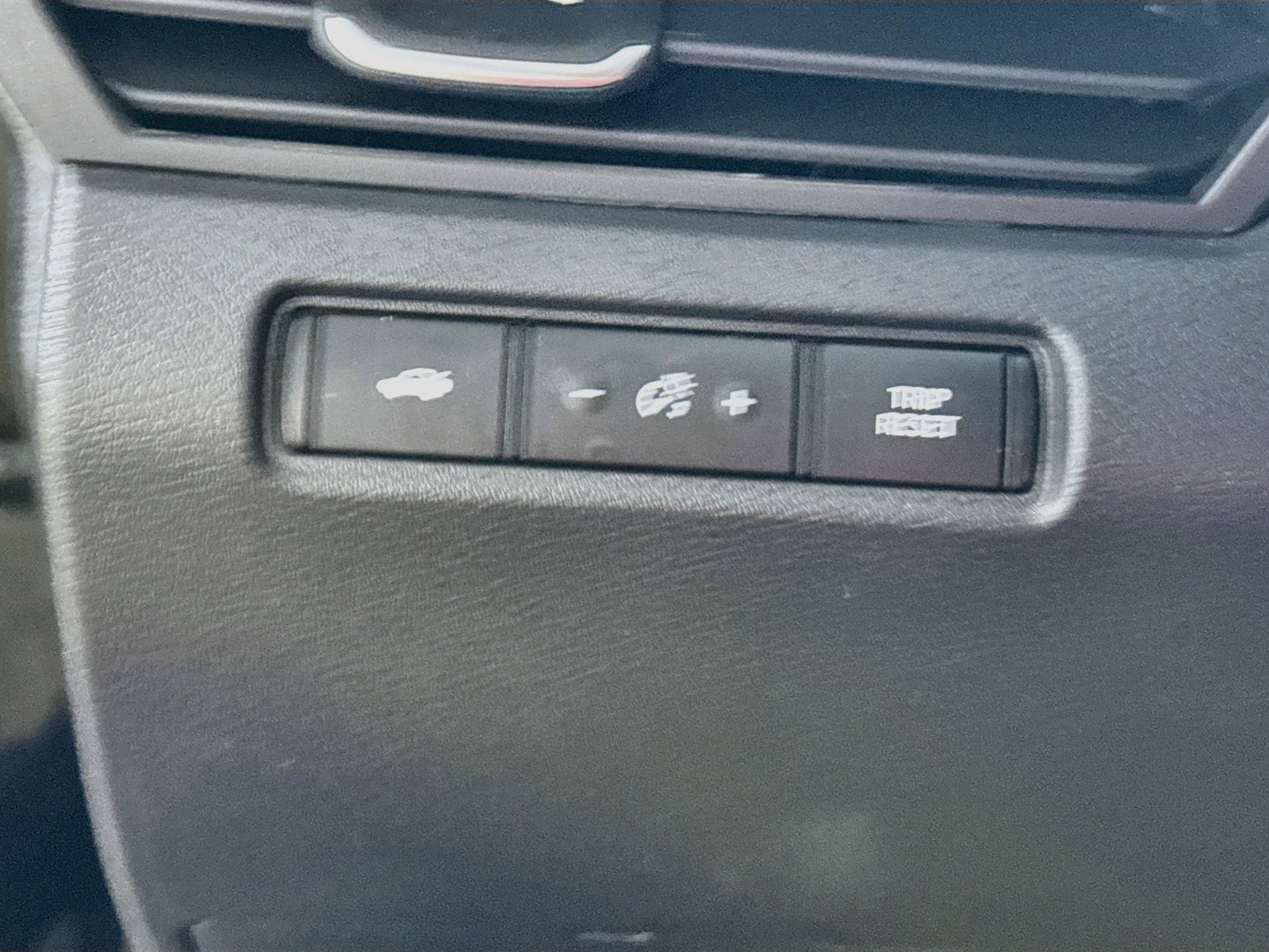 Used 2021 Nissan Altima 2.5 SV FWD image 12