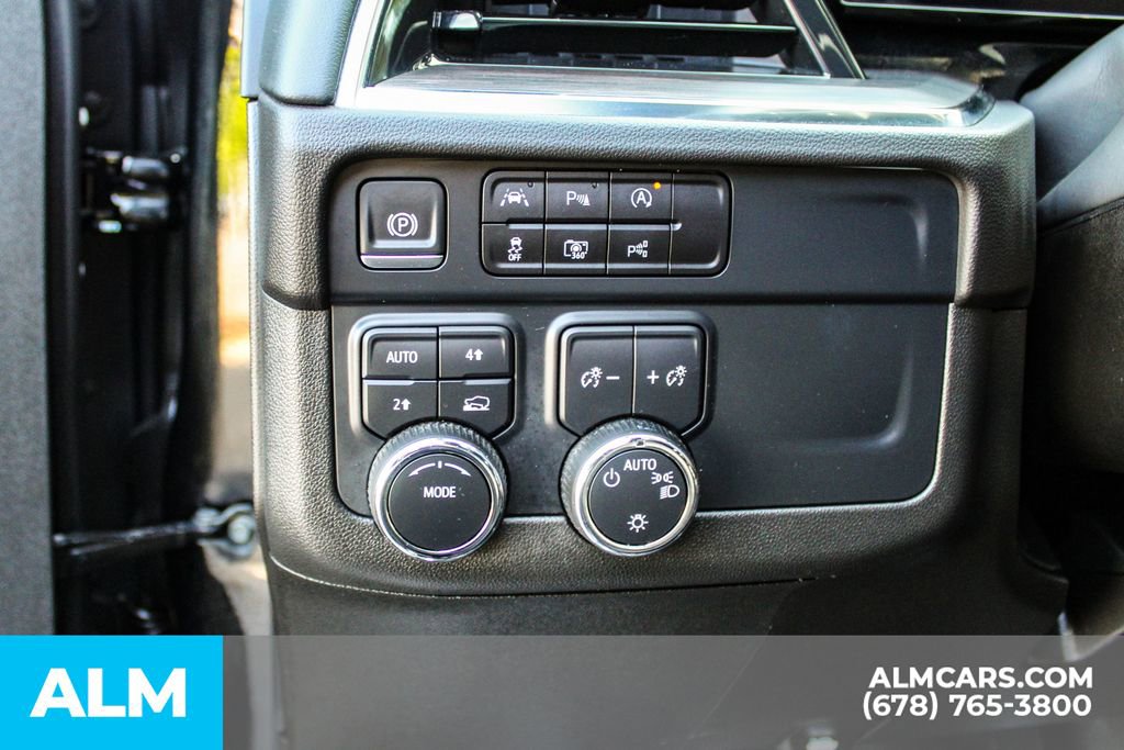 Used 2025 Chevrolet Tahoe LT AWD/4WD image 34
