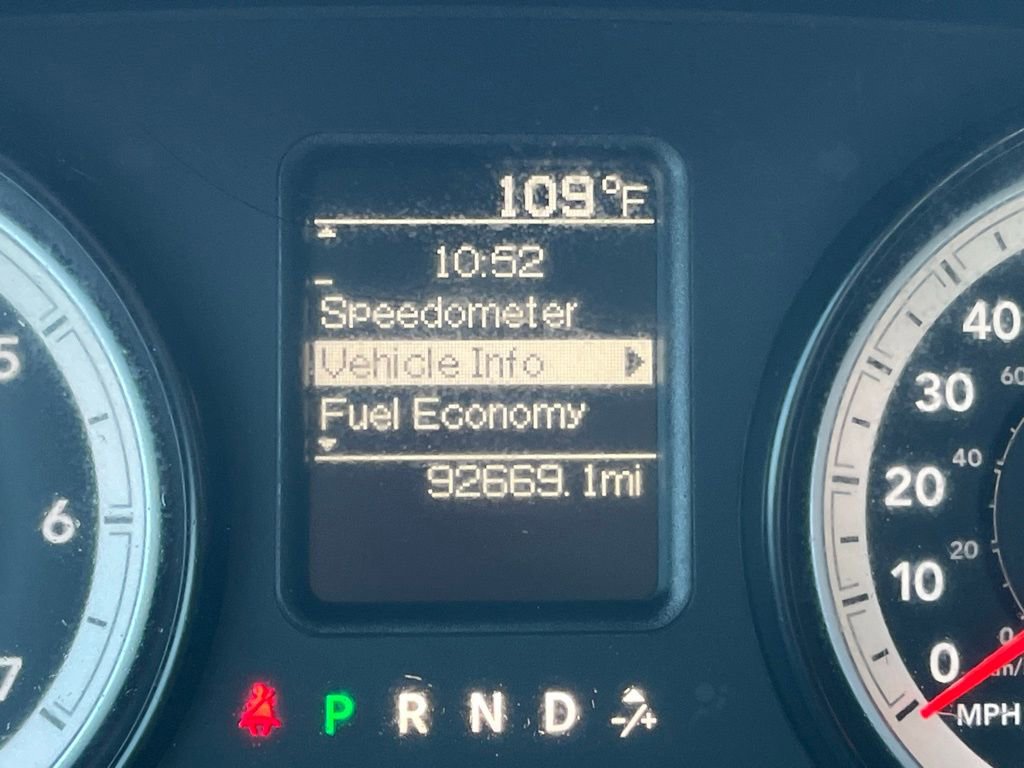 Used 2014 RAM 3500 Tradesman w/ Chrome Appearance Group image 32