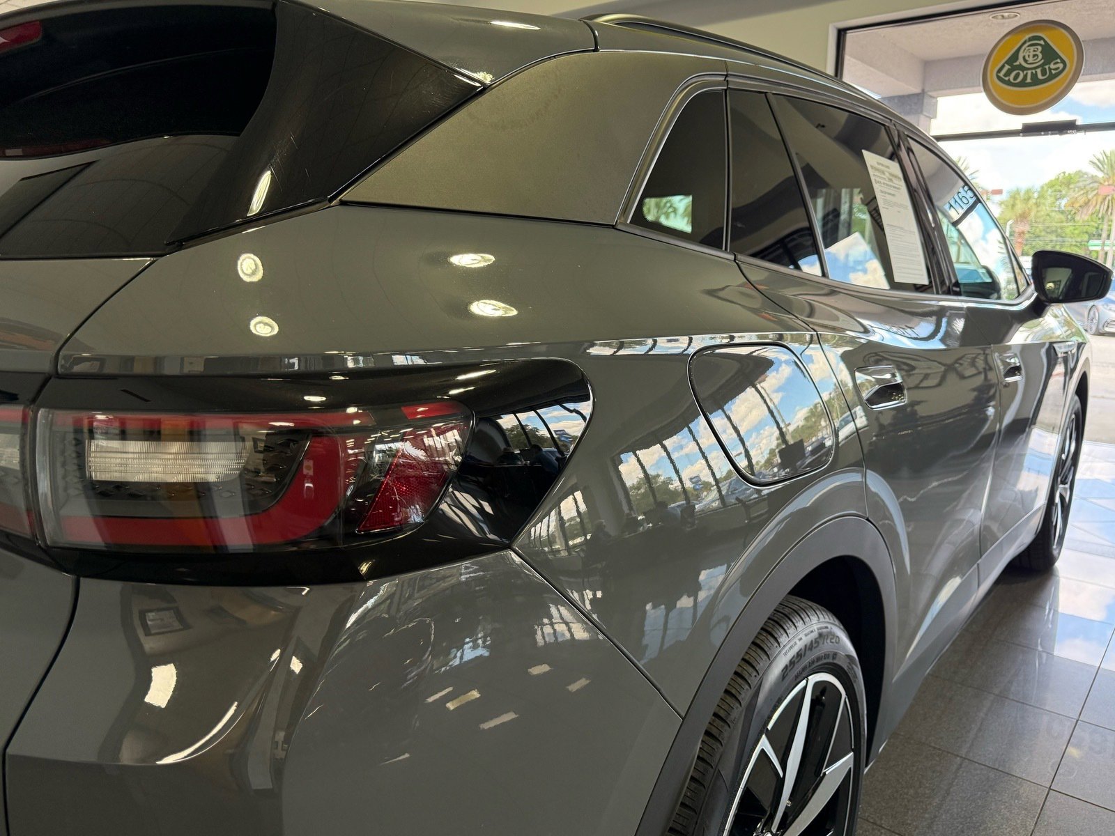 Used 2024 Volkswagen ID.4 Pro S image 48