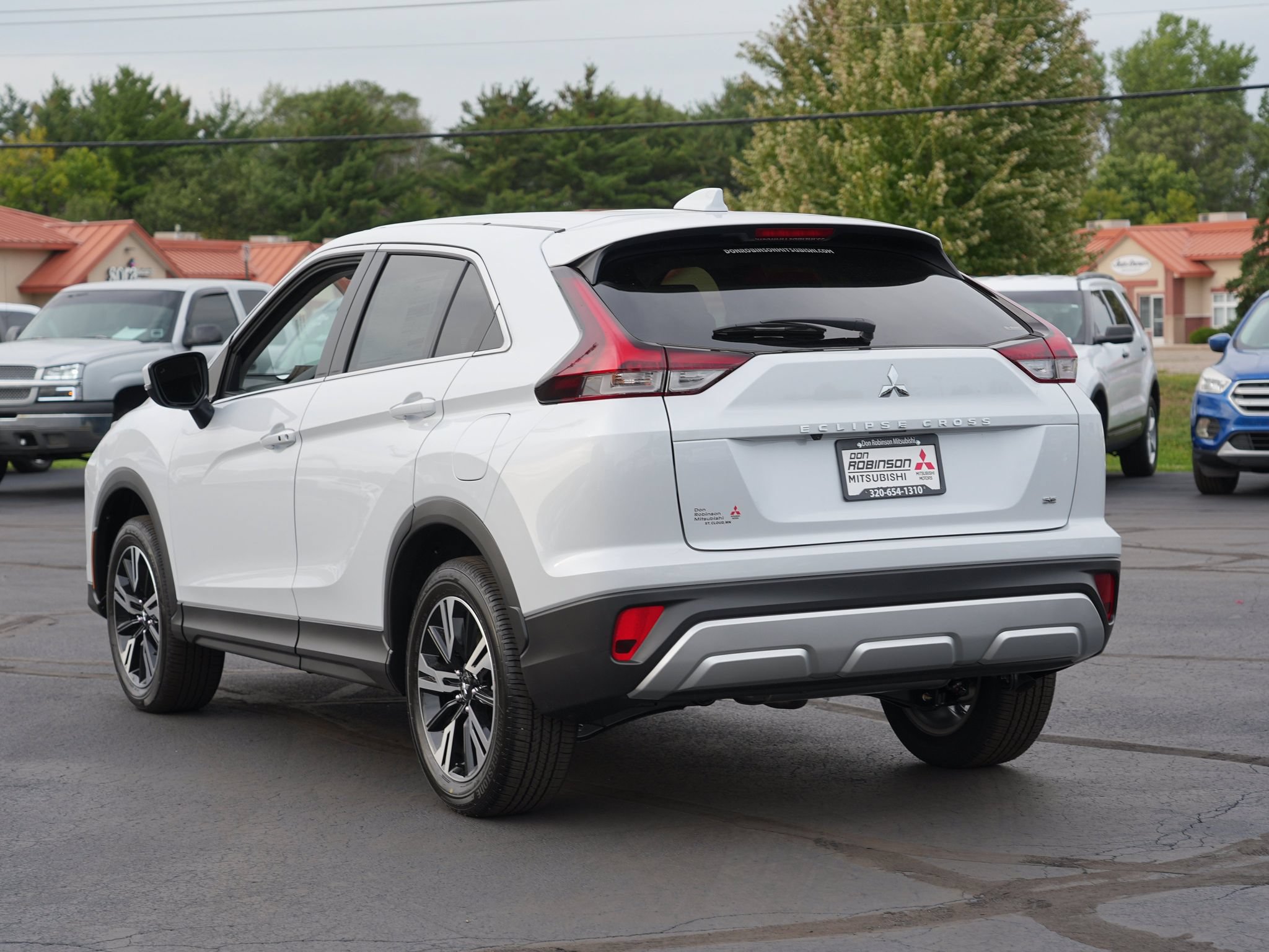 New 2026 Mitsubishi Eclipse Cross SE AWD/4WD image 5