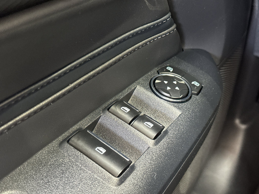 Used 2025 Ford Mustang GT Premium RWD image 30