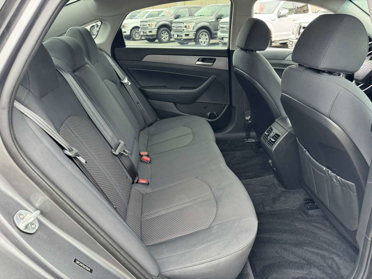 Used 2018 Hyundai Sonata SEL image 17