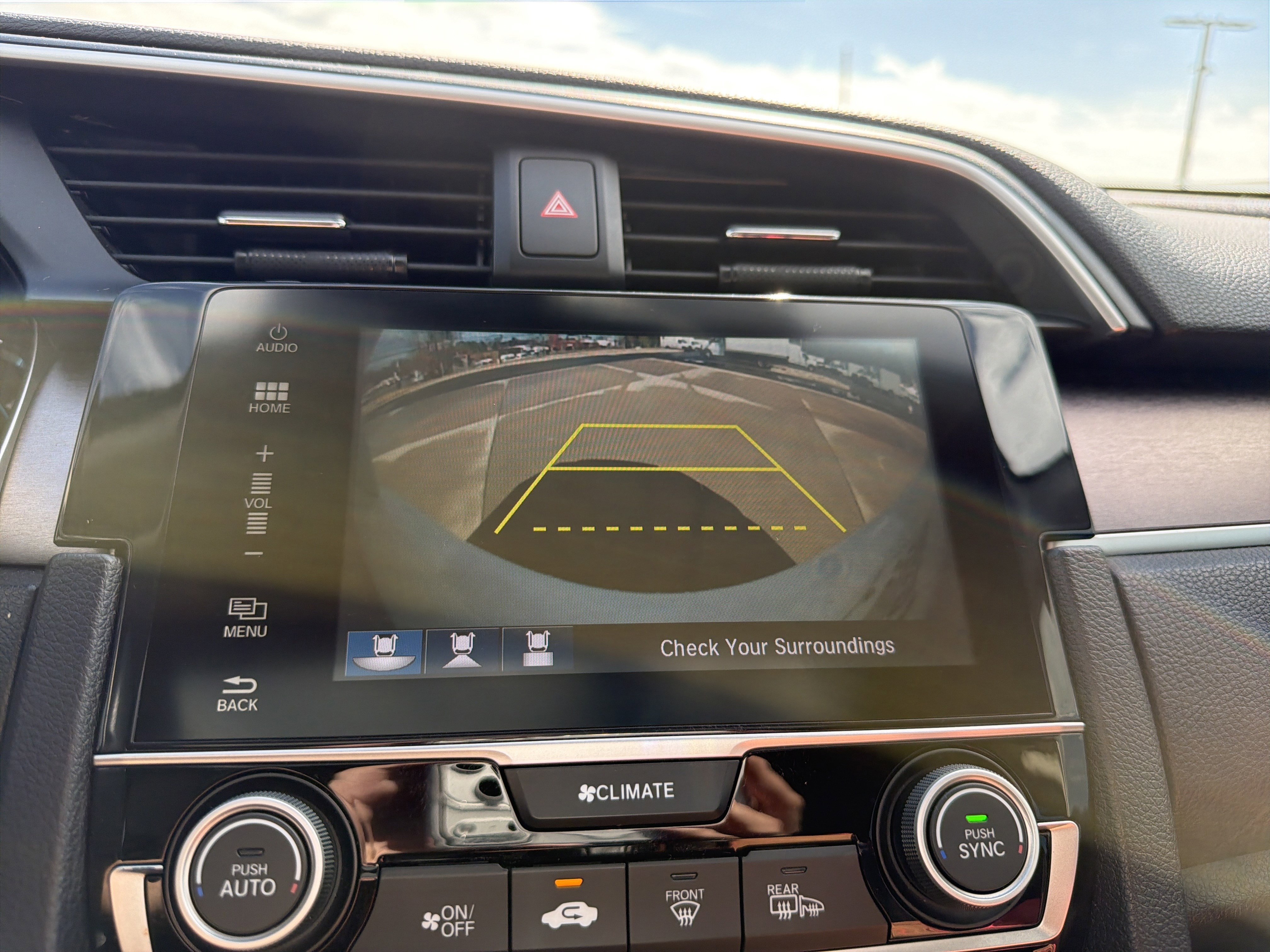 Used 2018 Honda Civic EX-L image 25