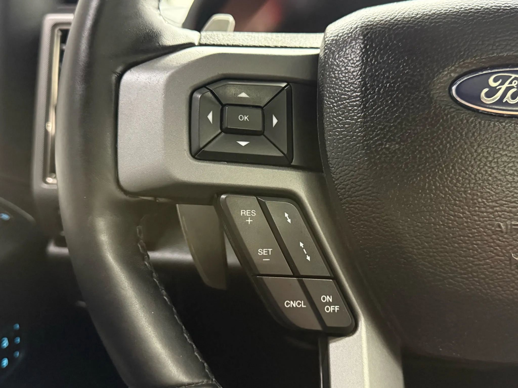 Used 2019 Ford F150 Raptor w/ Equipment Group 802A Luxury image 23