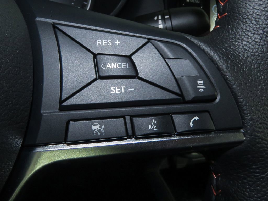 New 2025 Nissan Versa SR w/ Trunk Package image 23