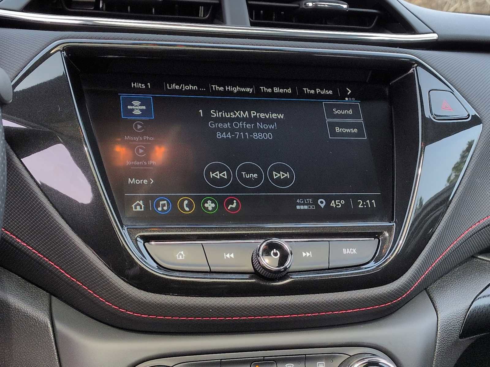 Used 2021 Chevrolet TrailBlazer RS w/ Sun and Liftgate Package image 29