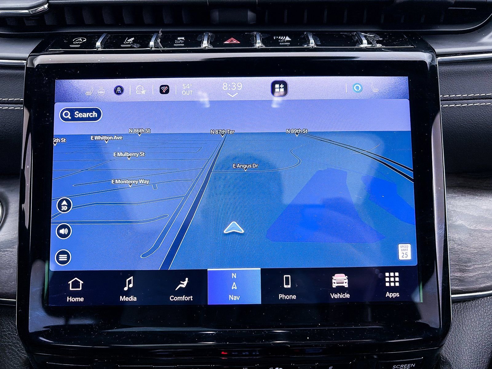 Used 2023 Jeep Grand Cherokee Overland image 8