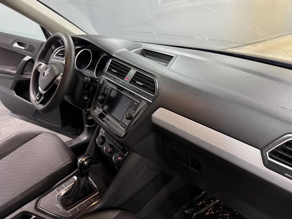 Used 2019 Volkswagen Tiguan S image 52