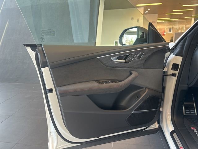 New 2026 Audi RS Q8 performance image 11