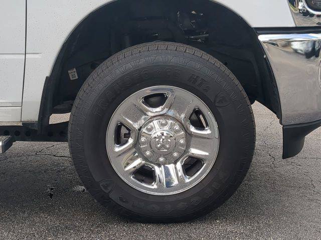 Certified 2025 RAM 2500 Tradesman w/ Chrome Appearance Group AWD/4WD image 11