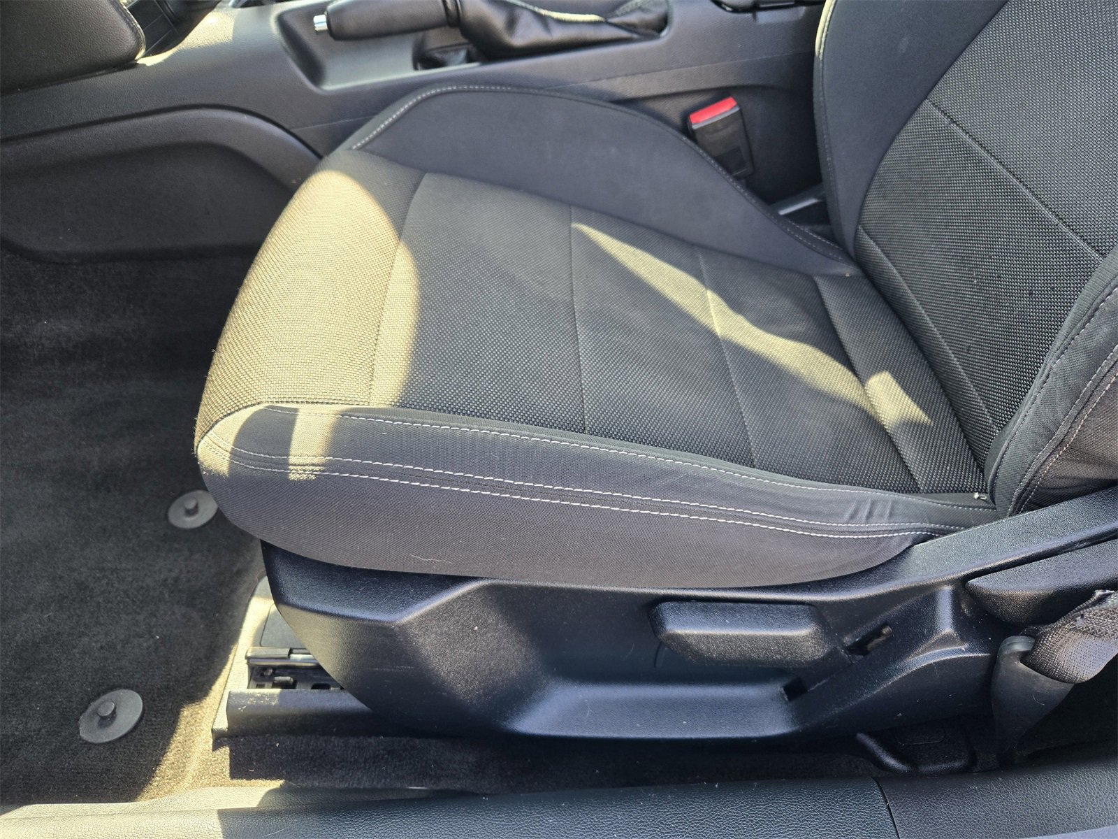 Used 2015 Ford Mustang Coupe image 21