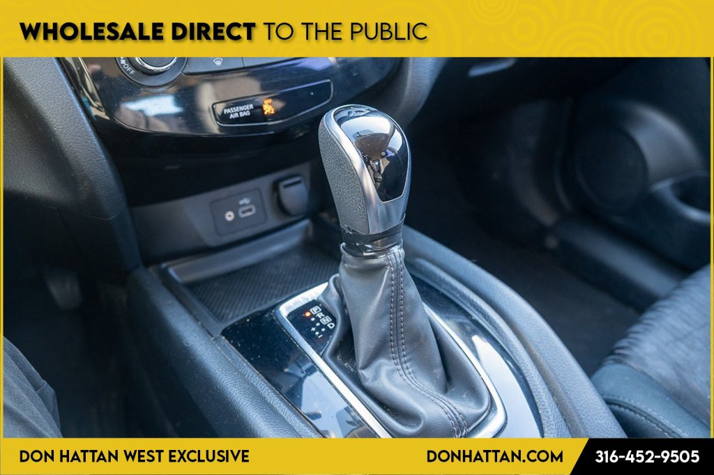 Used 2018 Nissan Rogue S image 9
