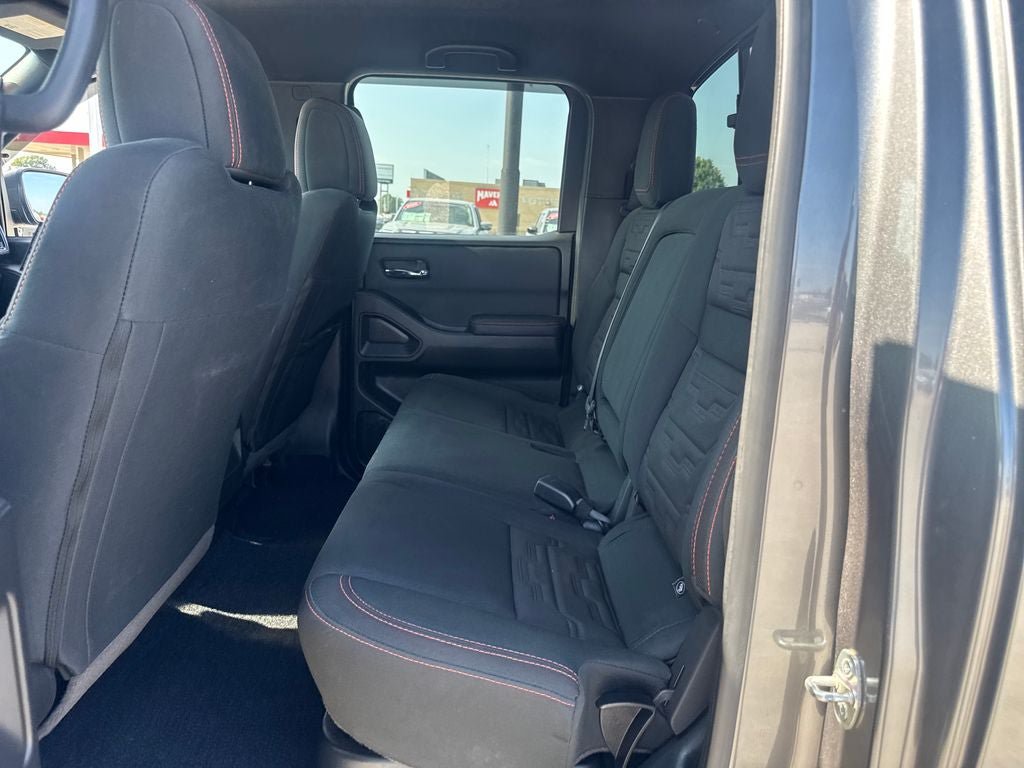 Used 2024 Nissan Frontier PRO-4X w/ Technology Package AWD/4WD image 12