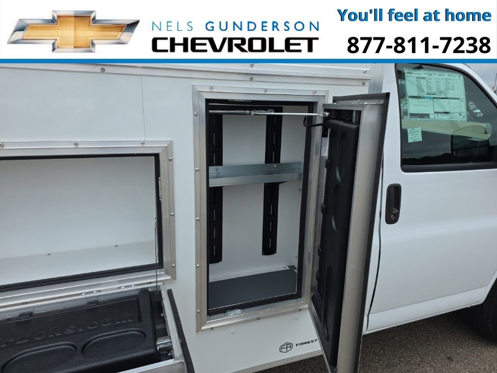 New 2025 Chevrolet Express 3500 w/ Power Convenience Package RWD image 11