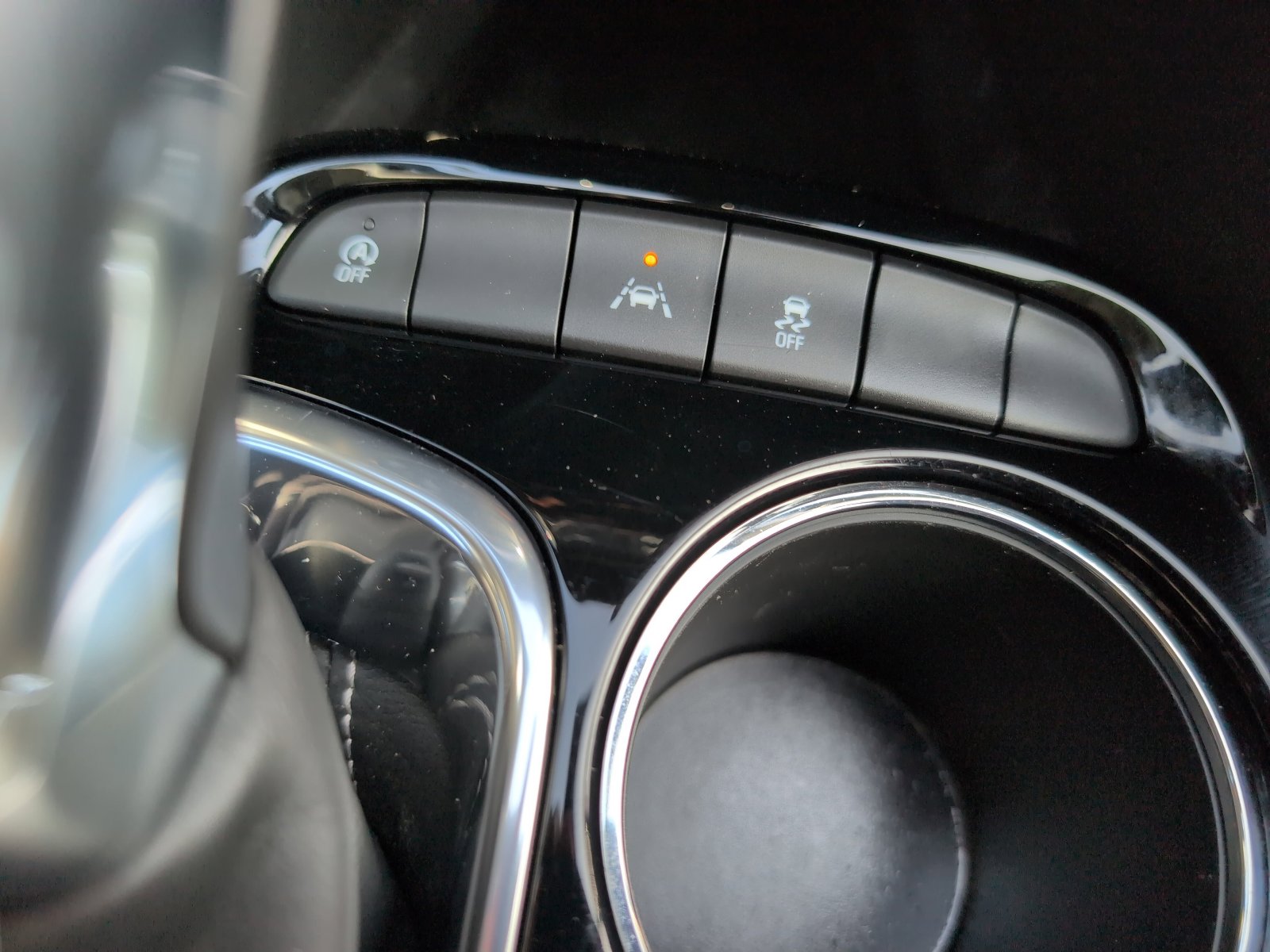 Used 2023 Buick Encore GX Preferred w/ Cold Weather Comfort Package image 19