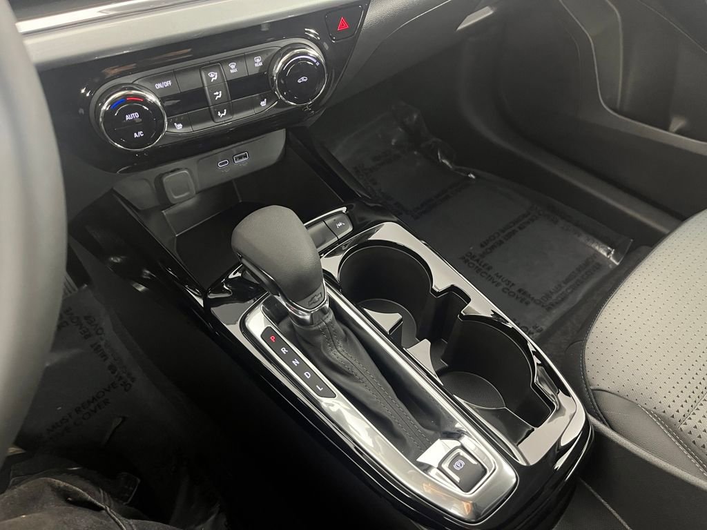 New 2026 Chevrolet Trax LT w/ Driver Confidence Package image 19