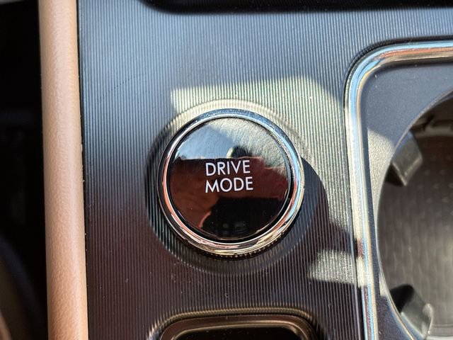 Used 2023 Lincoln Corsair Reserve w/ Equipment Group 202A image 38