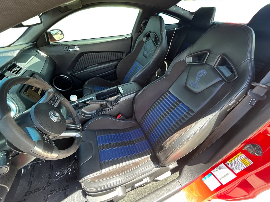 Used 2014 Ford Mustang Shelby GT500 w/ Equipment Group 821A RWD image 12