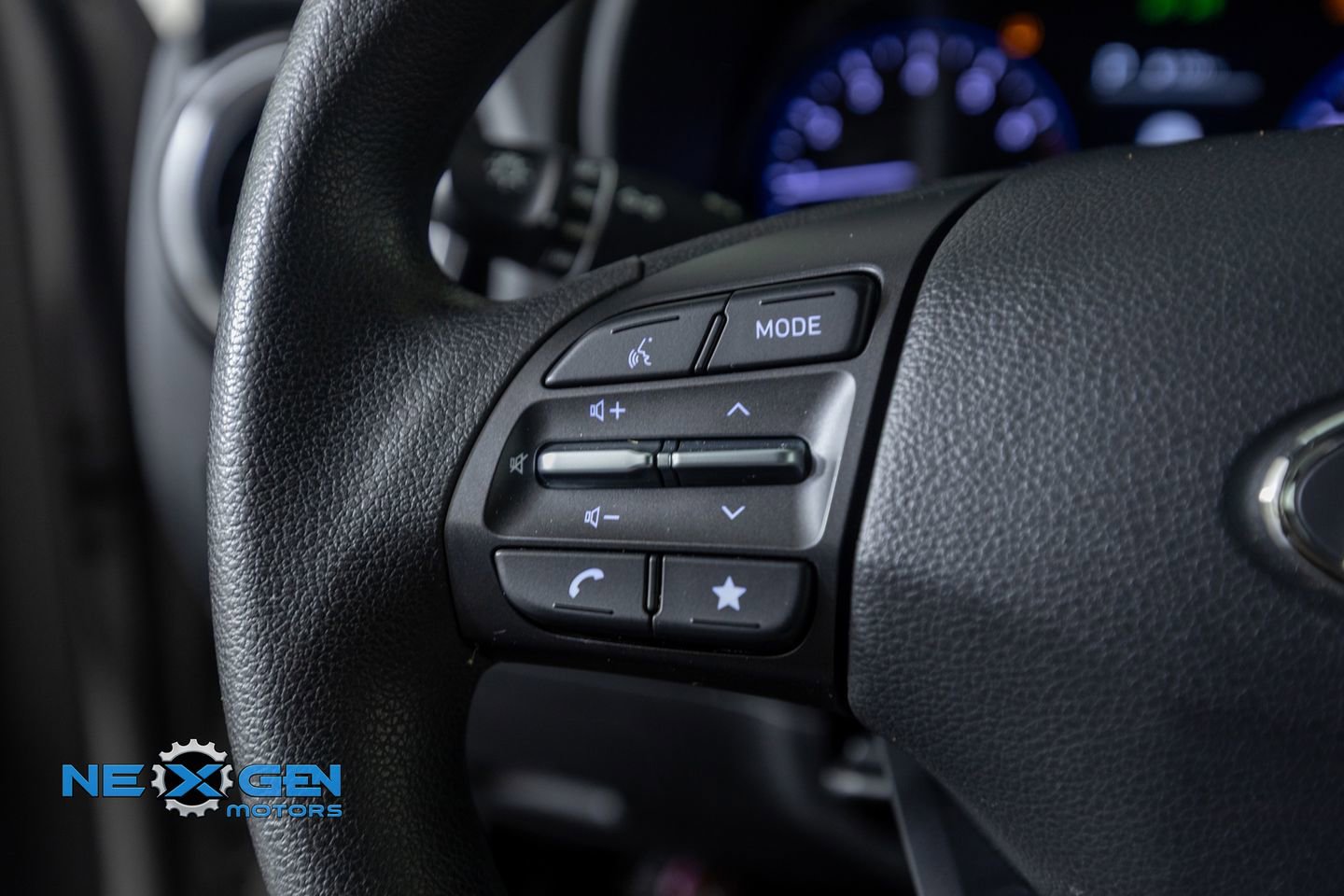 Used 2023 Hyundai Kona SEL image 14