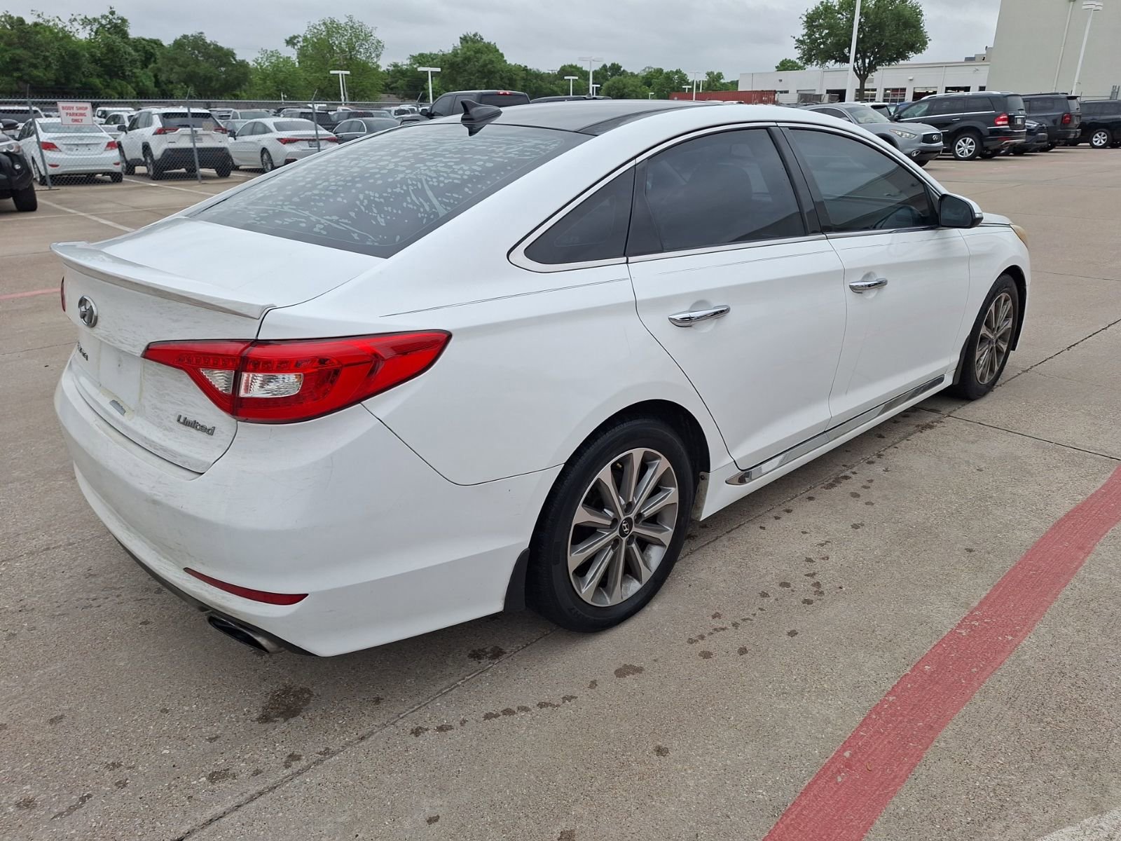 Used 2016 Hyundai Sonata Limited w/ Option Group 04 image 6