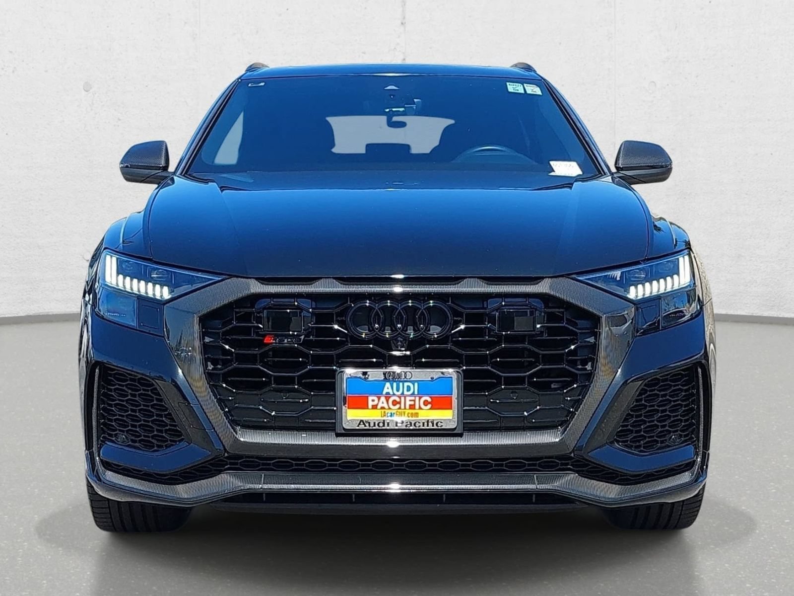 Used 2022 Audi RS Q8 AWD/4WD image 2
